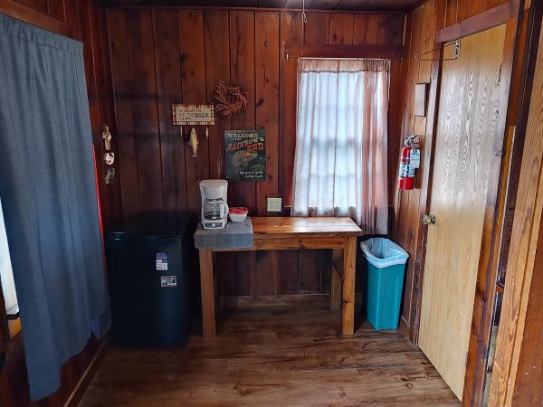 Rock Village Court - Cabin 1