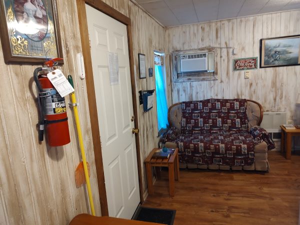 Rock Village Court - Cabin 4