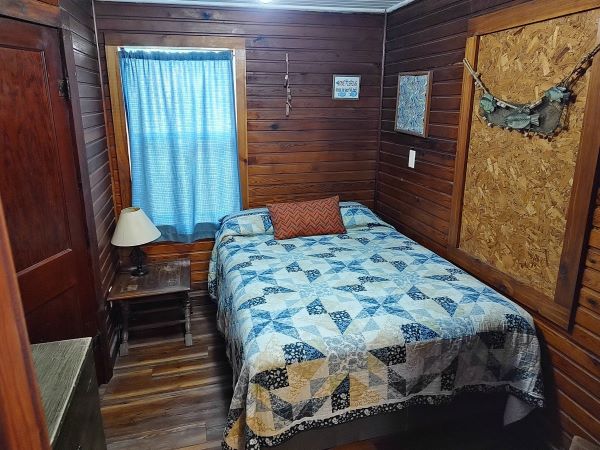 Rock Village Court - Cabin 6