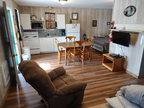 Rock Village Court - Cabin 8